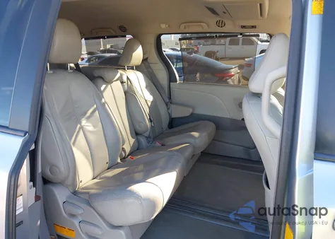2012 Toyota Sienna Xle V6 8 Passenger из США, поврежденный, VIN 5TDYK3DC1CS236452
